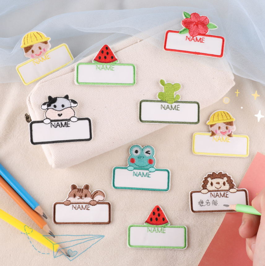 10 stuks naambadges borduurpat - Phone Accessories And Names recensie en prijs